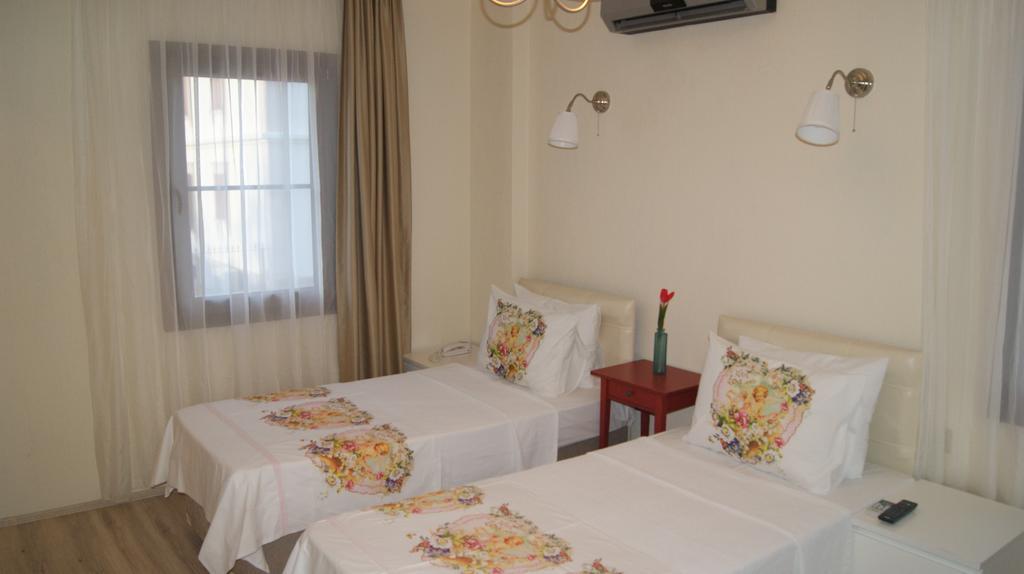 Ender Hotel (Adults Only) Ayvalik Exterior photo