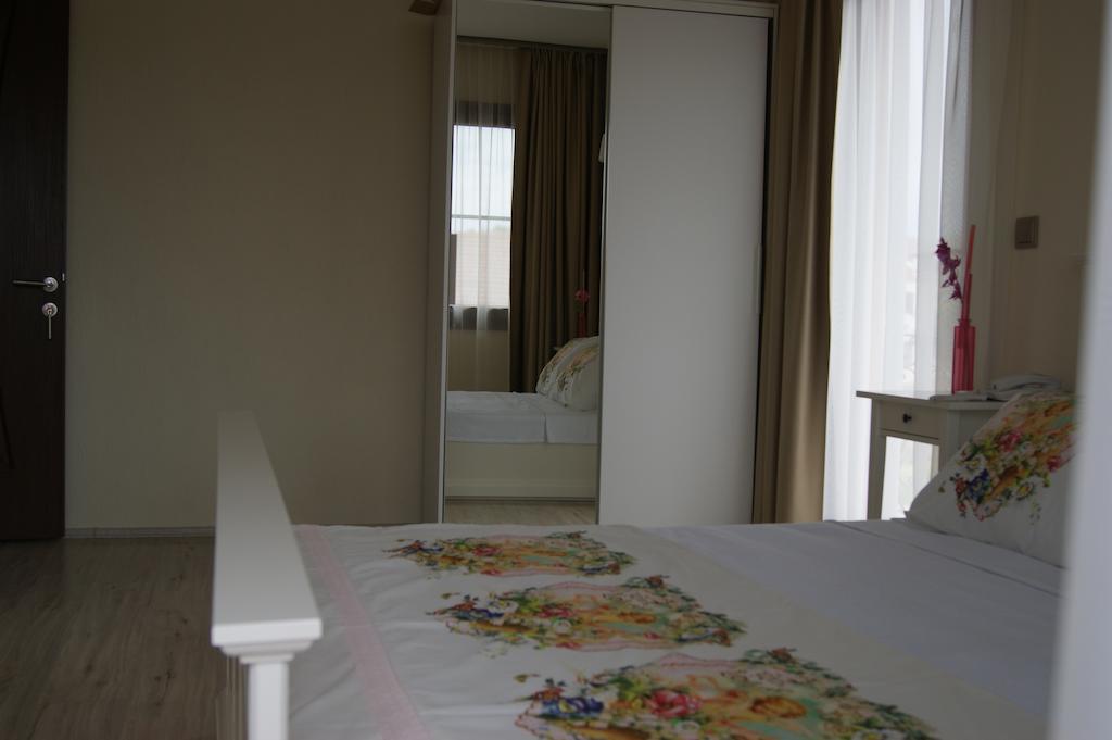 Ender Hotel (Adults Only) Ayvalik Room photo